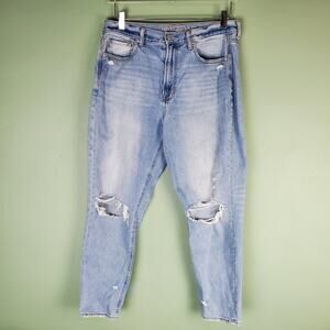 American Eagle Outfitters Light Wash Distressed Mom Jeans Size 12